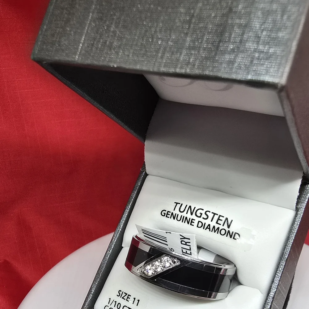 Tungsten Diamond Ring – Black & Silver Two‑Tone – Men’s Heavyweight Band – NWT